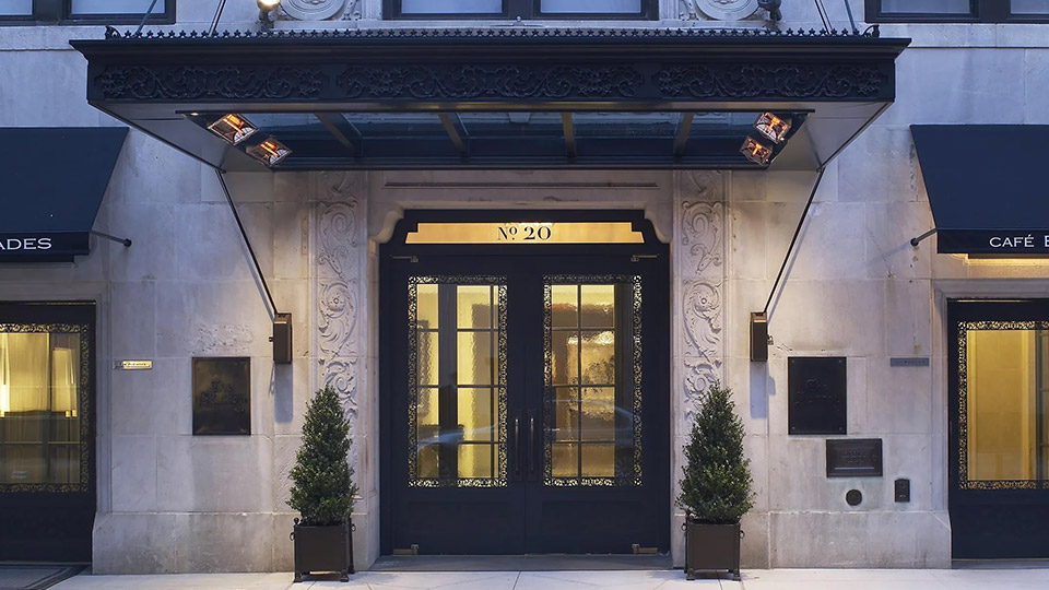 Surrey-Hotel